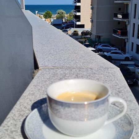 La Oti&Miruna Apartment Năvodari Екстериор снимка