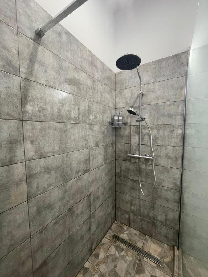 La Oti&Miruna Apartment Năvodari Екстериор снимка
